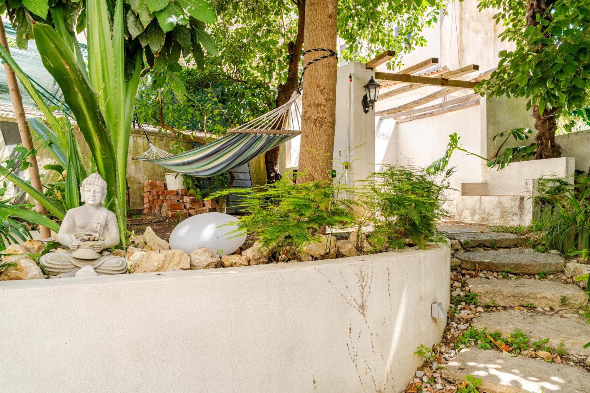 Fragrant Garden Apartment Lisbon Exterior photo